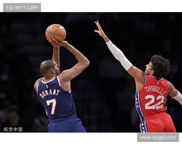 马克西化身浩克追打詹姆斯全场 马克西化身浩克追打詹姆斯全场